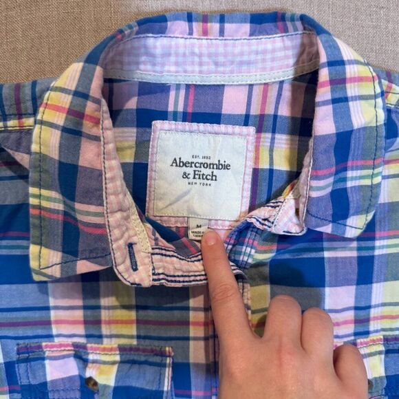 Abercrombie & Fitch Plaid Button Down Y2K Preppy Shirt Multicolor Women’s Medium - Picture 2 of 6